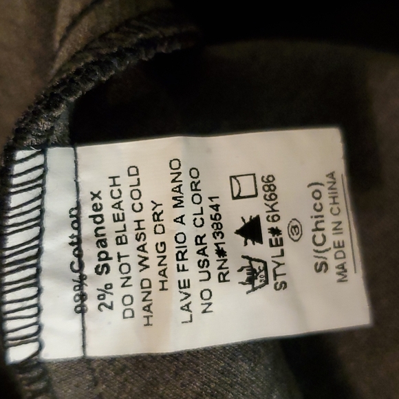 NEW BLACK SKATER PLEATED SKIRT - SMALL - Picture 6 of 7